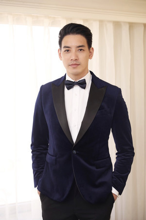 「台版金宣虎」黄立(原名:黄柏钧)曾演过夯剧《微微一笑很倾城》,今(3