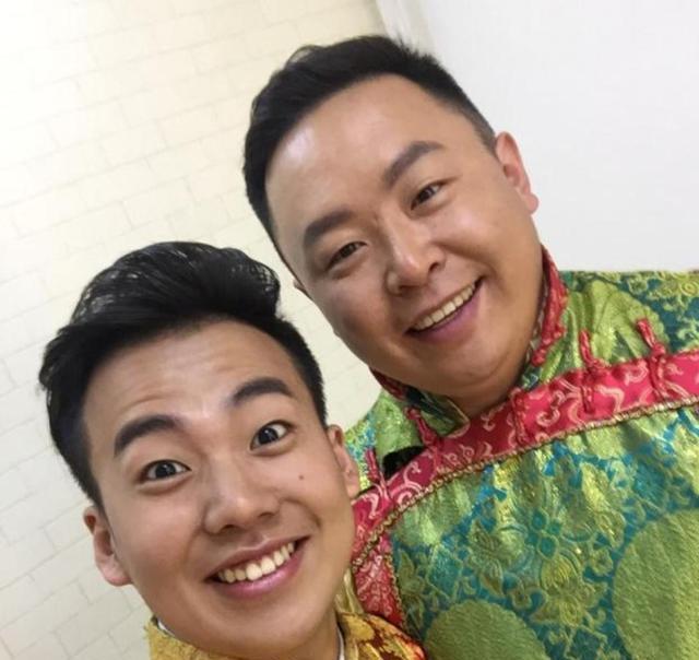 德云社跨年演出,孟鹤堂周九良,郭麒麟阎鹤祥表演赢得满堂彩_腾讯新闻