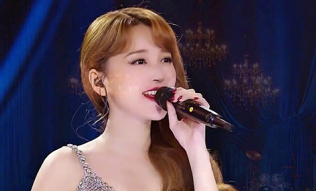 金莎参加浪姐恋爱节目很快翻红跨界演戏却让她接连翻车