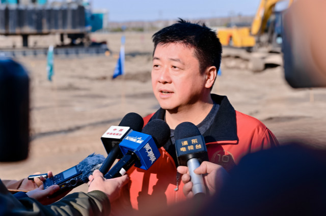 张学政表示,还将继续加大对安世半导体的投资,帮助安世半导体扩大研发