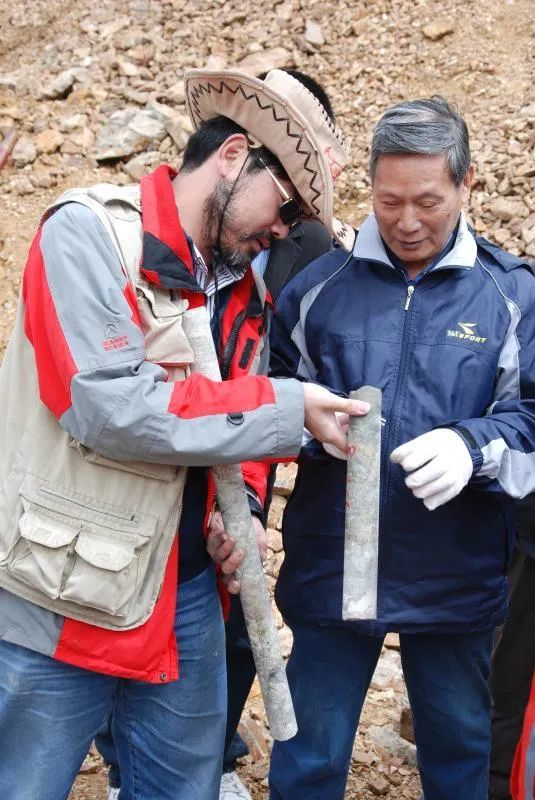 科技领军人才之中国地质科学院矿产资源研究所唐菊兴_腾讯新闻