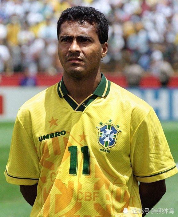 c罗荣登射手榜前三甲新年首战梅开二度758球破贝利记录