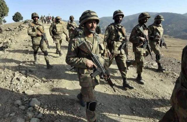 中印谈判之际,印度将军罕见高调喊话,印度