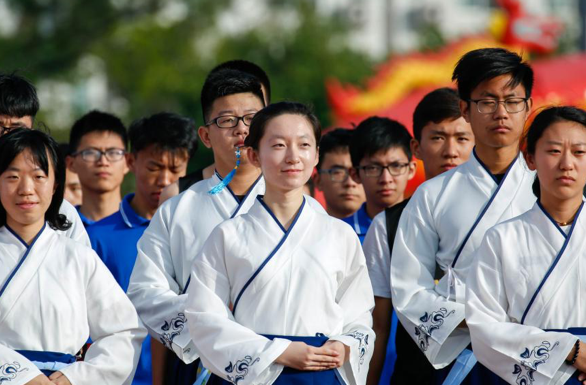 广东各大学分数排名_广东高考成绩和各批次分数线预计7月25日公布!