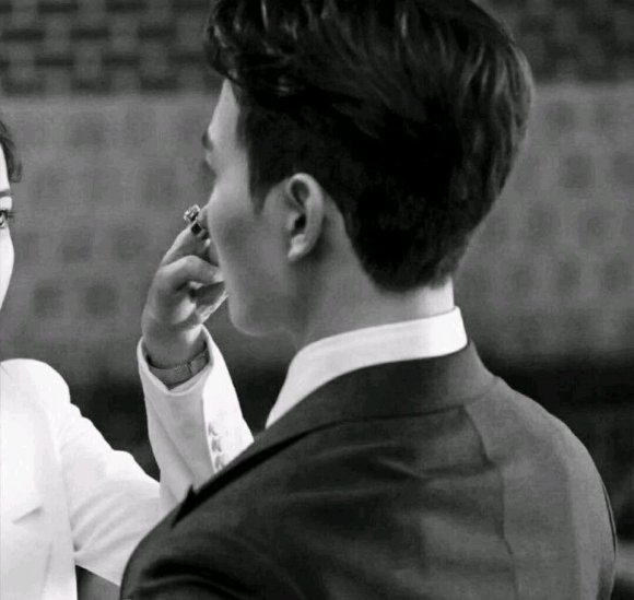 送你一朵小红花跟我回家情头