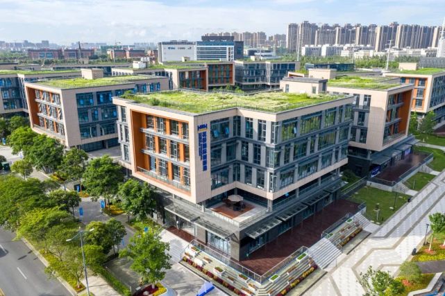 昆山花桥国际创新港是昆山产业科创中心"一廊一园一港"的重要科创载体