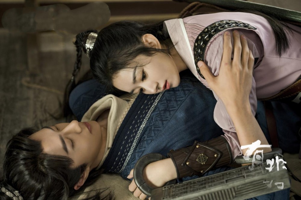 有翡谢允有多爱周翡这些小细节太好嗑允翡cp太有爱了