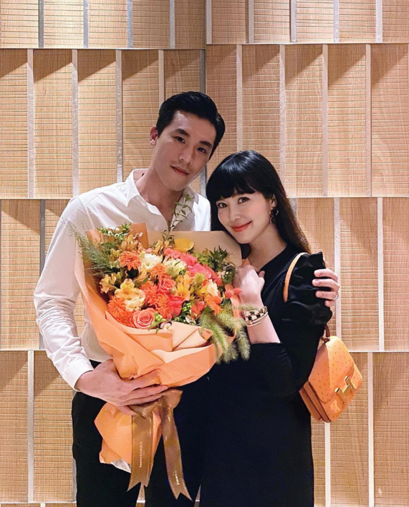 40亿台湾名媛廖晓乔挺大肚上杂志封面曾是不婚主义自曝盼了六年才怀孕