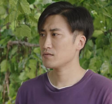 如果吳雲飛真的是一個富二代的話,不得不說他還是挺接地氣的,幾乎沒有