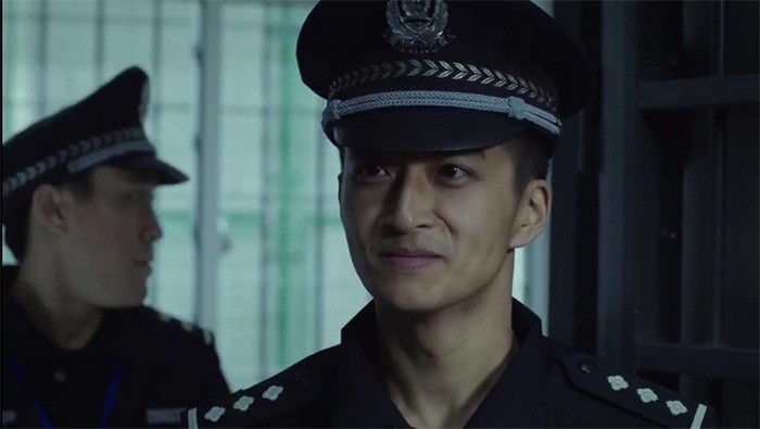 冬日暖阳说的就是冯筱童吧