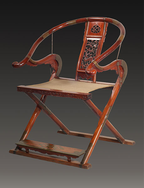 俗语说的第一把交椅明黄花梨圆后背交椅