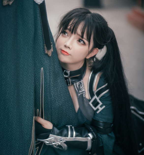 王奕萌cos小昭还现场撩妹网友撩汉时更显手段