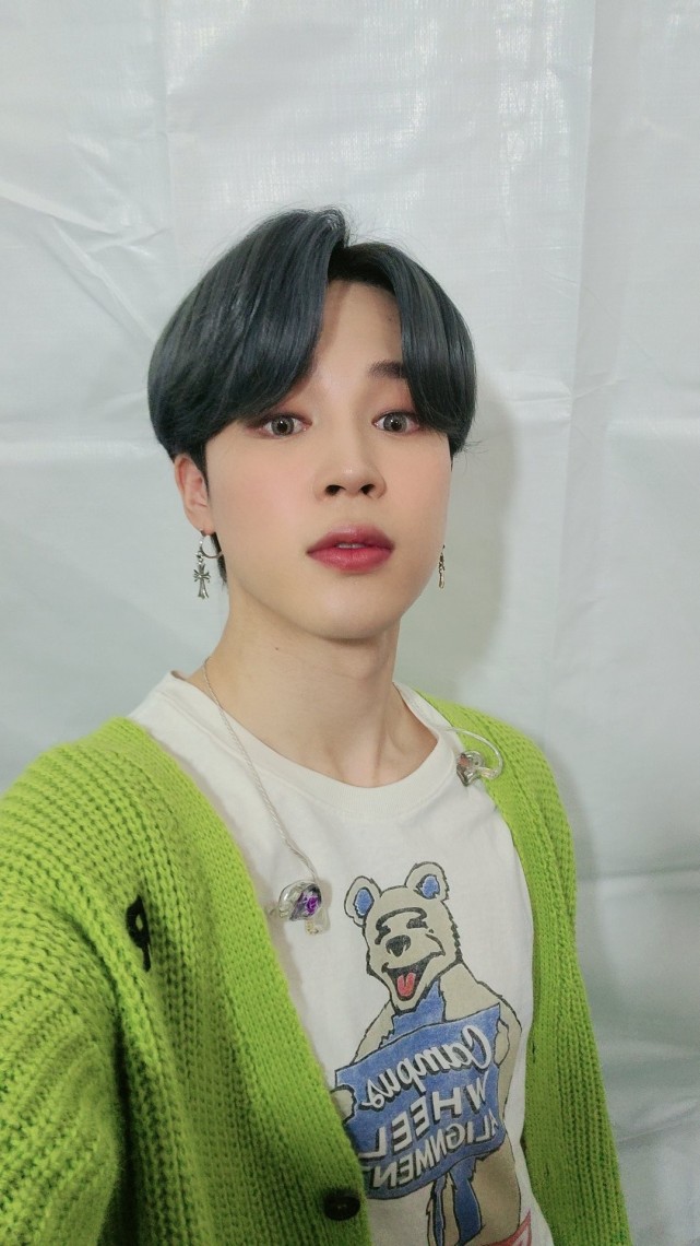 jimin声援受虐女童郑仁啊对不起登全球热搜68网泪谢谢你