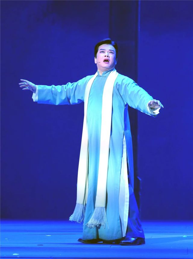 "越剧王子"赵志刚:回"家"的诱惑