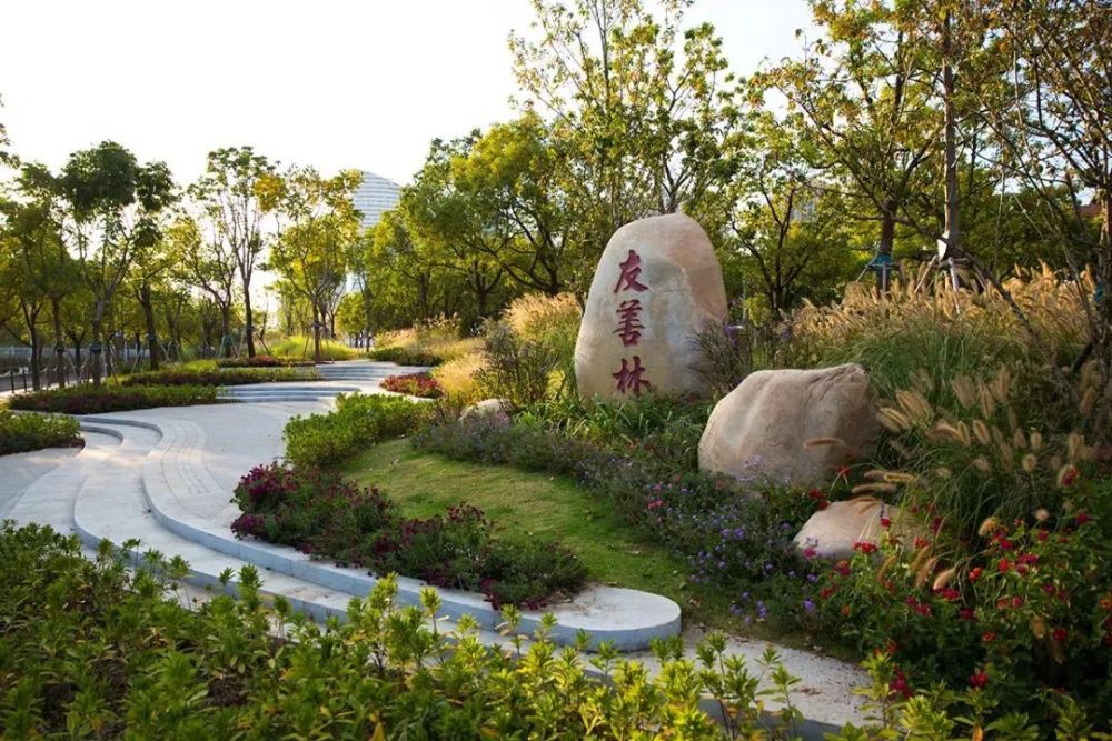 这些黄浦街头绿地,好看好玩等你打卡!