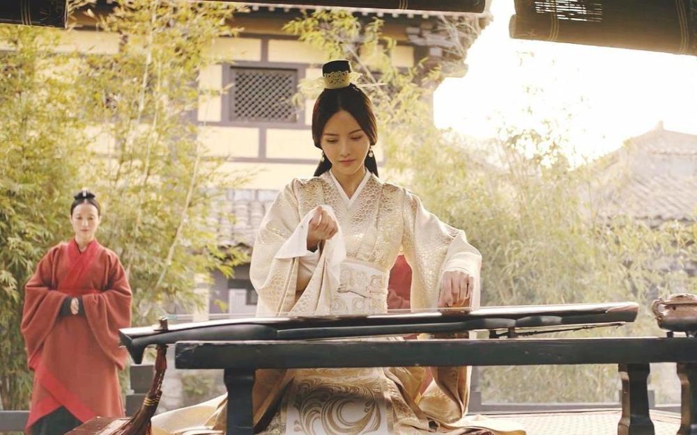 三国女子图鉴|甄姬:非《洛神赋》原型 与曹植没感情戏_腾讯新闻