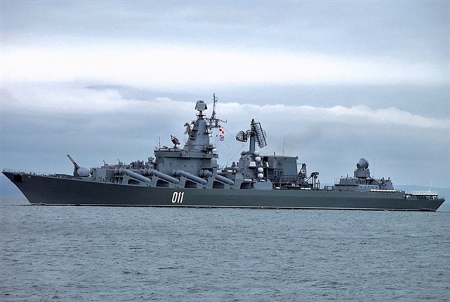 中俄两国空军举办的第二次联合巡航,眼下中俄频频出手之际,俄罗斯海军