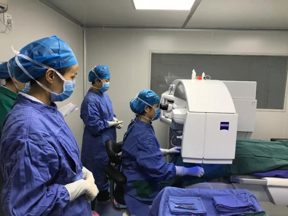 屡陷医疗纠纷,爱尔眼科市值一天蒸发275亿!_腾讯新闻