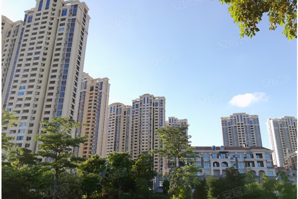 作为一处有着不错前景的"烂尾楼",宏益国际城算是给社会上的许多烂尾