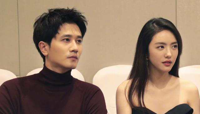 蔡文静生日与彭冠英互关还与黄晓明互动两人对话尽显关系好坏