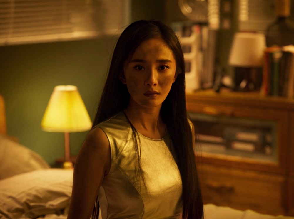 完美女孩聚焦女性生存现状杨幂饰演ai机器人台词功底获认可