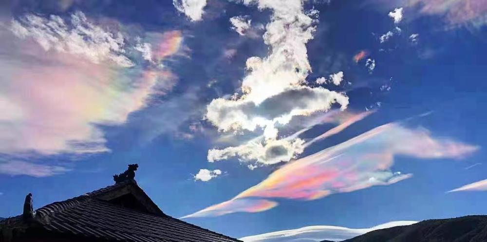 天象奇观,云南七彩祥云_腾讯新闻