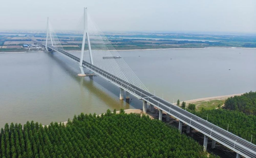 荆州长江公铁大桥,石首长江大桥,开工建设洪湖至嘉鱼长江大桥,洪湖至