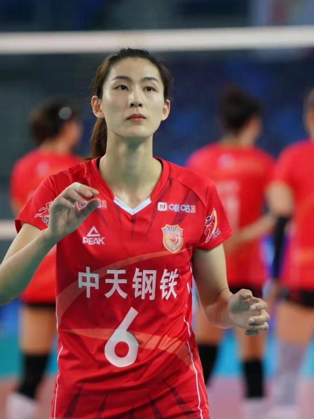 刁琳宇比赛照 身材苗条 肌肉线条优美 皮肤白皙 还是无缘奥运 姚迪 刁琳宇 中国女排国家队 丁霞 肌肉