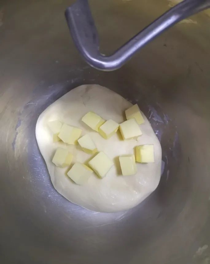 饱满的乳酪奶油面包,一咬爆浆