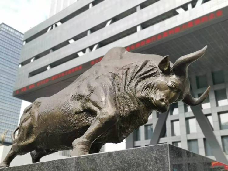 致敬深圳拓荒牛辛丑年生肖特种邮票1月5日在深首发