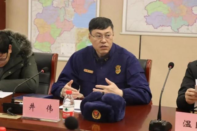 应急管理部森林消防局闫鹏副局长到河北张家口机动驻防