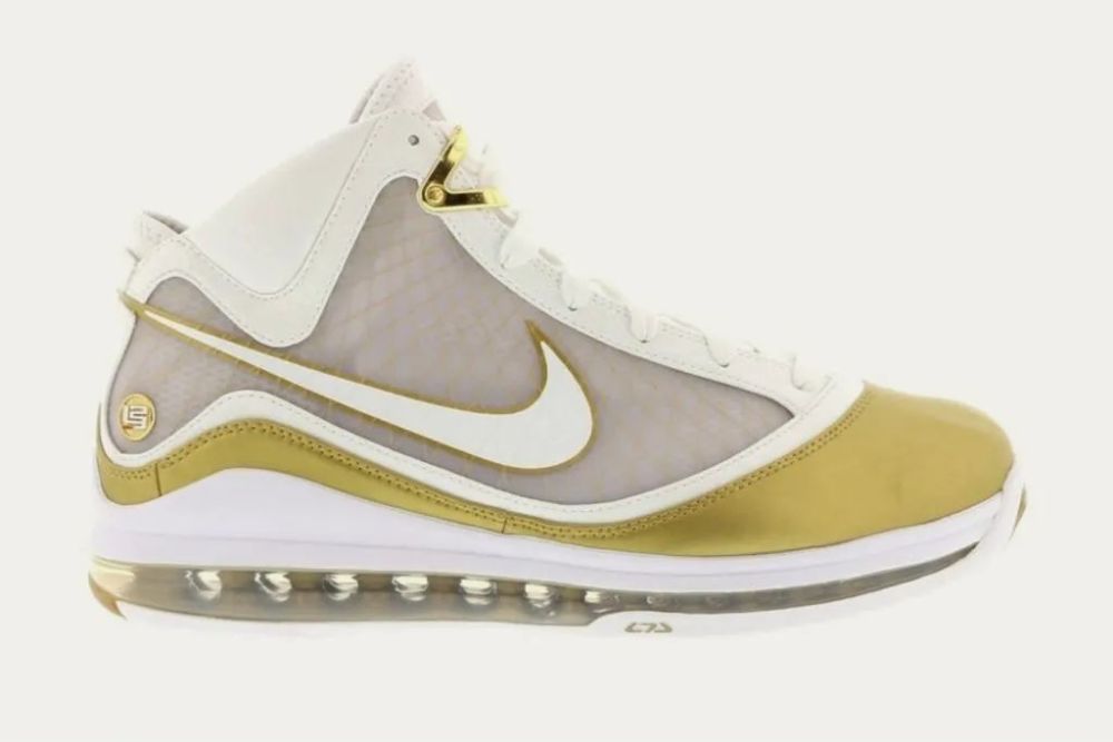 2020运动品牌排名_体育上市公司2020年市值排行榜(2)