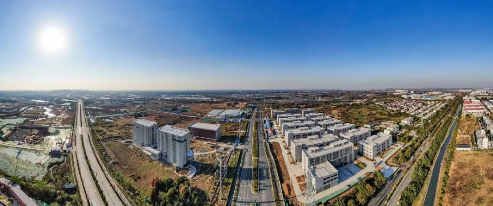 南京市高淳区第十六届人民代表大会第五次会议隆重开幕