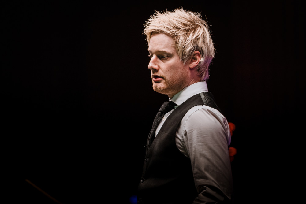 尼尔·罗伯逊 6-5 马克·塞尔比"冠中冠"半决赛"我从未见过比这更