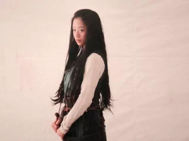 管虎的电视剧《火线三兄弟》里搭档刘烨,黄渤,张涵予三大影帝.