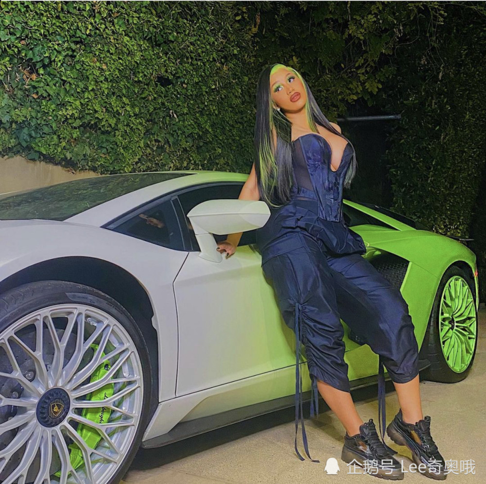 cardib回应在孩子面前播放wap的争议