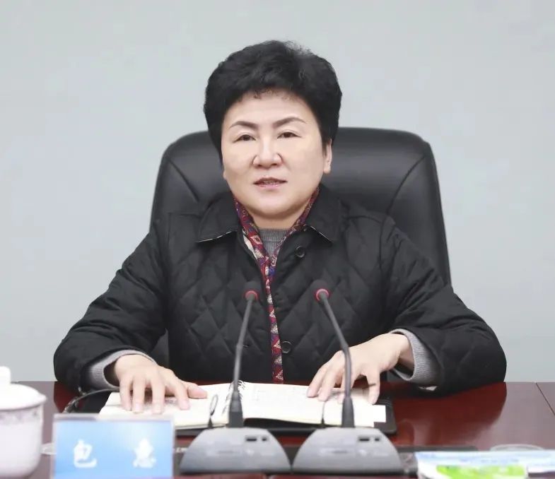 包惠出席市委组织部机关干部职工会议江彬任市委委员常委组织部部长