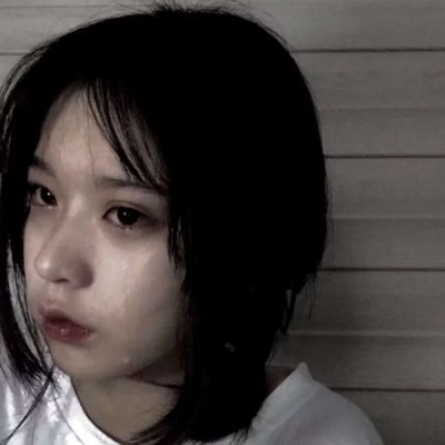 "句句无你 却句句写你"