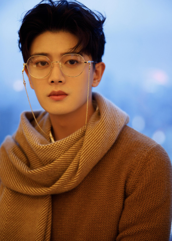 任嘉伦首登央视春晚!