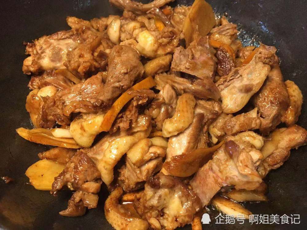 冬天干燥要吃鸭肉牢记1泡3放出锅香气四溢无腥味