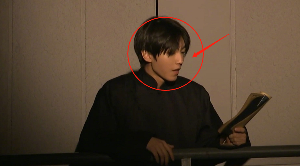 王俊凯毕业戏生图,极速减肥的颜值我没看错?