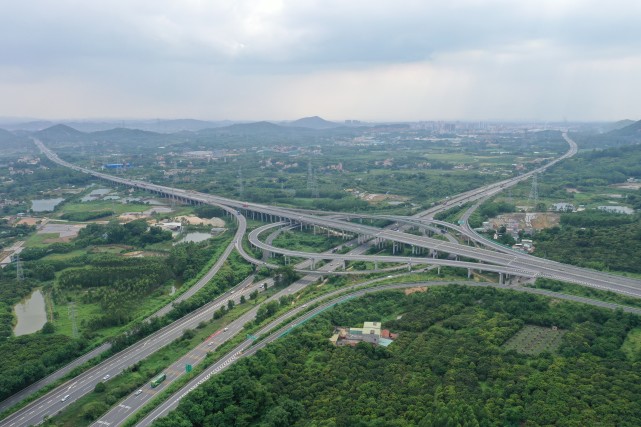 对话粤企掌门人|粤高速:资本市场助高速公路"加速"