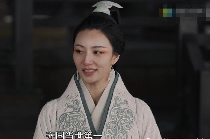 大秦赋:大结局,没生娃的离秋陪嬴政走到了最后,她
