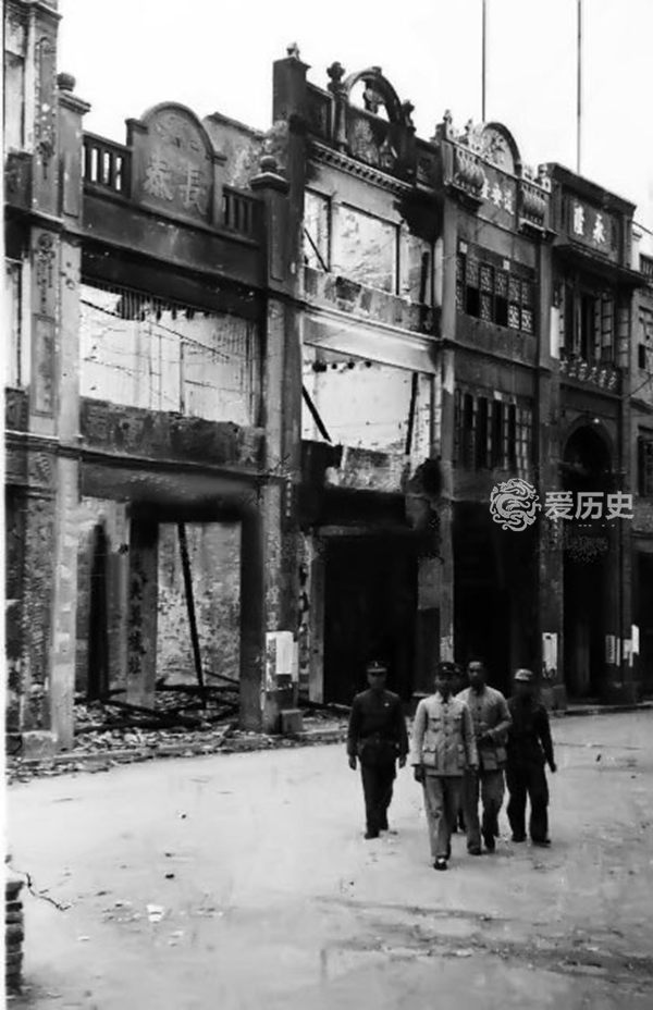 老照片首次遭日军占领的南宁城内一片废墟许多人一生的噩梦