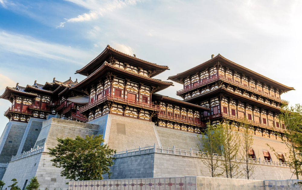 古都洛阳特别"中":夏商周文化核心区,历代必争之地