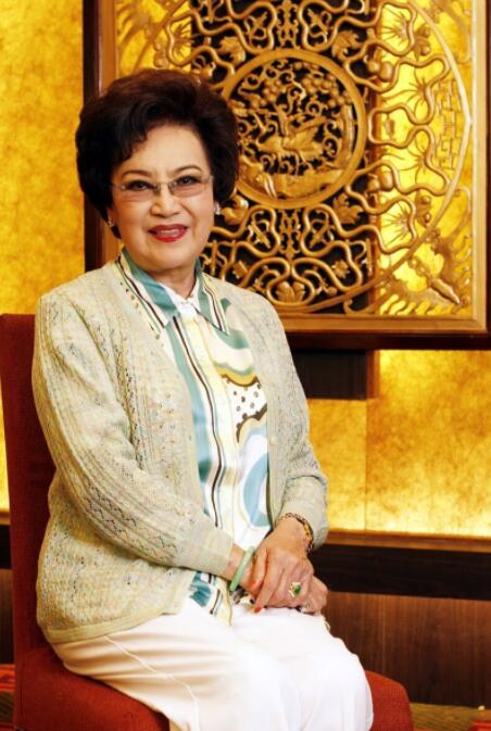 李香琴病逝后女儿一头白发现身透露周五领回遗体再公布丧礼安排