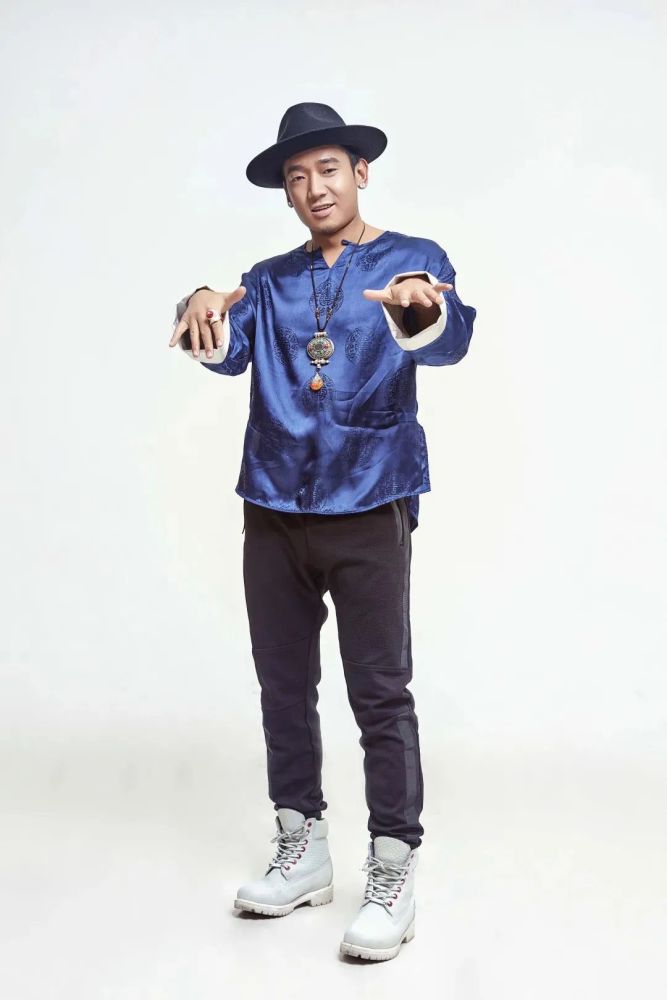 扎西平措《阿若》mv正式上线 草原少年太空追梦寻初心