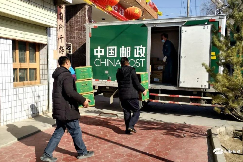 铺路架桥惠农家民勤邮政打造服务乡村振兴生态圈