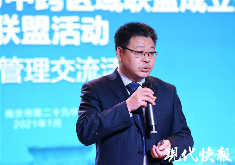 南京大学引领下南京初中名校组成跨区域联盟