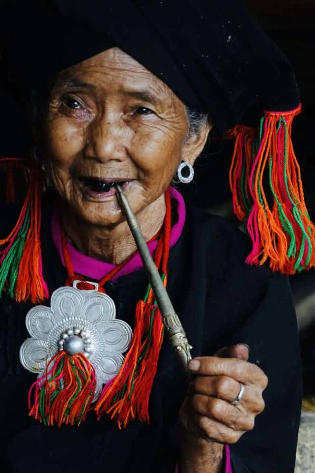 般马经典|古普洱茶寻踪,滇南秘境探访|冰岛_旅游|云南|佤族|徒步|普洱